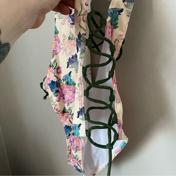 Military Hippie Bathing Suit One Piece Lace Up Sides Open Back Floral Print - Picture 3 of 8